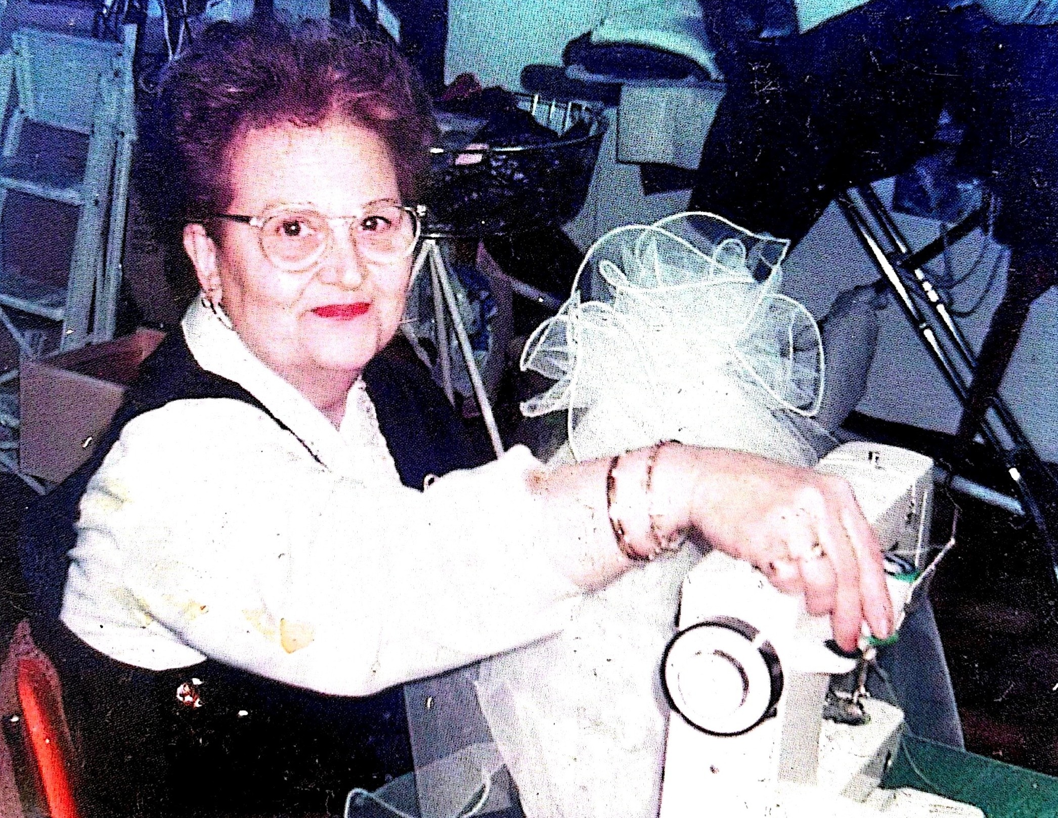 Monique Frizon à son atelier